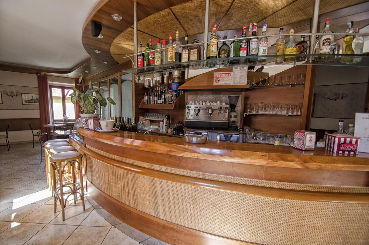 Tavarone 凉廊旅馆酒店 外观 照片